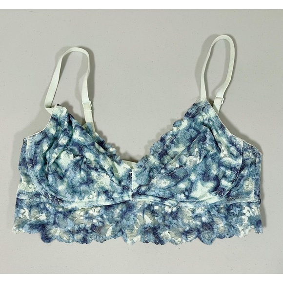 Victoria’s Secret Blue Pastel Tie Dye Floral Lace Bra Bralette Lingerie Size M🩵 - Picture 1 of 2